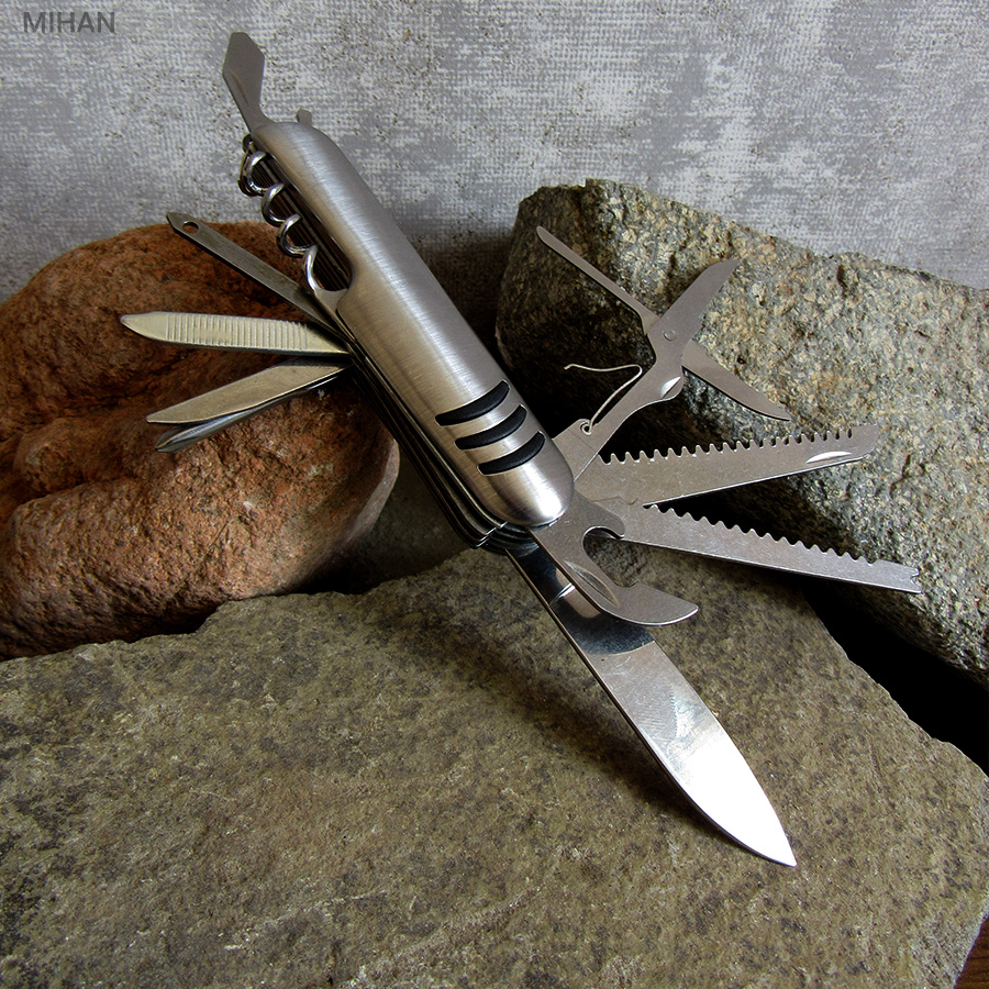 ابزار 11 کاره جیبی