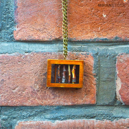 گردنبند چوبی دست ساز مدل Fence